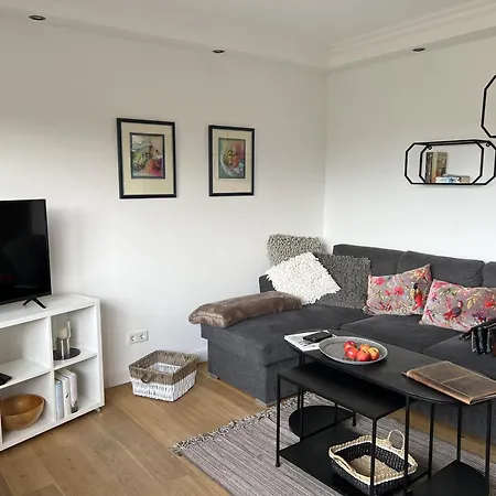 Holiday home Schaumis Hus *